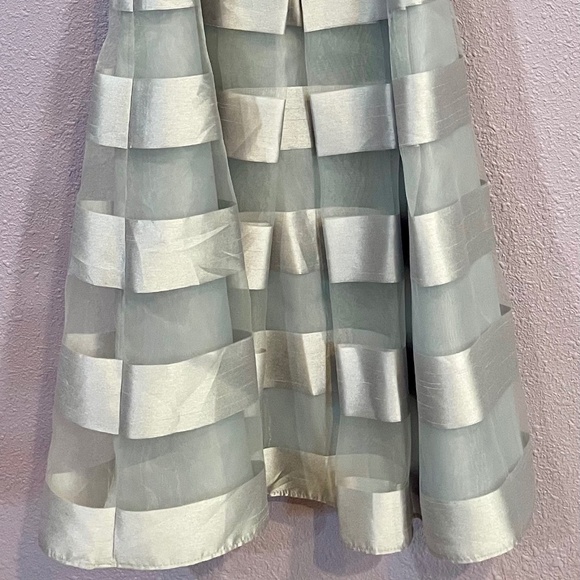 Party Dress - Picture 4 of 5